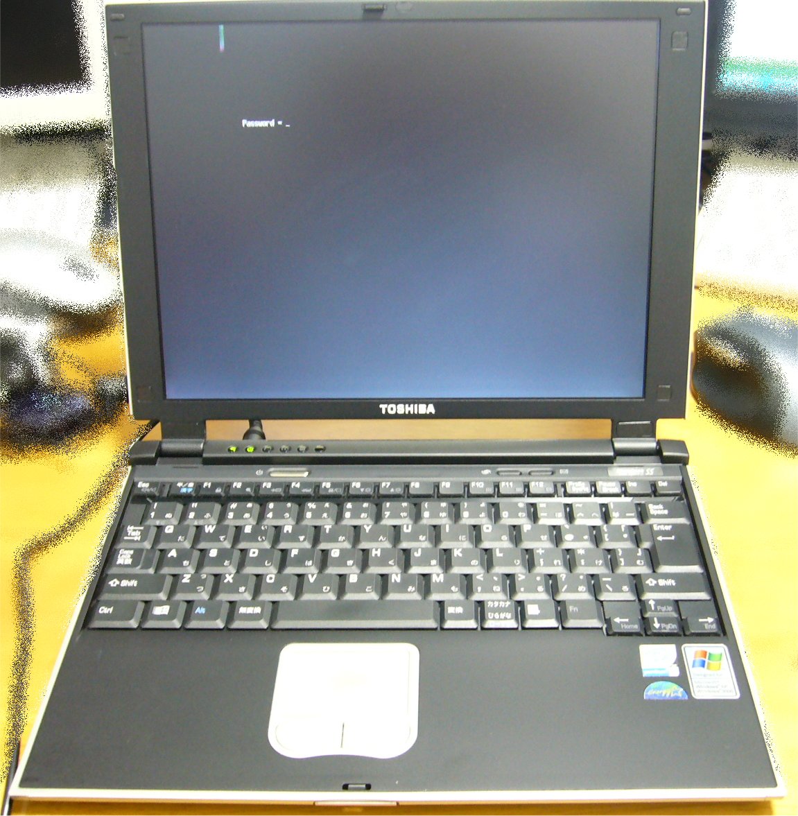 【ジャンク品】東芝DynaBook SS 2000 DS75P/2 （分解品）